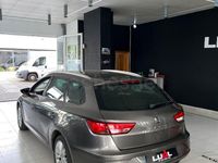 Usado Seat Leon Style 115 CV (84 kW) 2018 Gris / plata Familiar