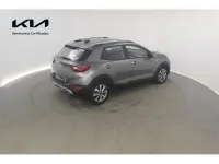 Usado Kia Stonic 101 CV (74 kW) 2025 Gris SUV