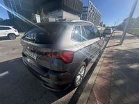 Usado Skoda Kamiq 110 CV (80 kW) 2022 Gris / plata SUV