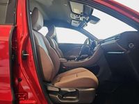 Usado Lexus LBX 136 CV (100 kW) 2025 Rojo SUV