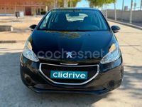 Usado Peugeot 208 Active 68 CV (50 kW) 2013 Negro Utilitario