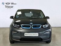 Usado BMW i3 Comfort Edition 125 kW (170 CV) 2022 Pintura metalizada mineralgrau con detalles bmw i blau Utilitario