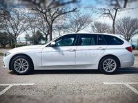 Usado BMW 318 136 CV (100 kW) 2017 Blanco Familiar
