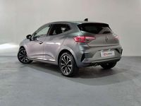 Usado Renault Clio V Techno 91 CV (66 kW) 2025 Gris Utilitario