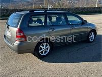 Usado Toyota Corolla Terra 90 CV (66 kW) 2004 Gris / plata Familiar