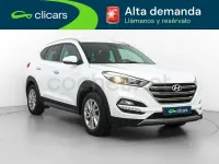 Usado Hyundai Tucson Style 141 CV (103 kW) 2017 Blanco SUV