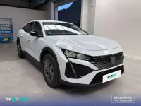 Usado Peugeot 408 Allure 131 CV (96 kW) 2024 Gris SUV