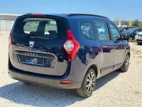 Usado Dacia Lodgy Ambiance 90 CV (66 kW) 2016 Azul Monovolumen