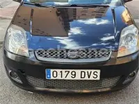 Usado Ford Fiesta Trend 68 CV (50 kW) 2006 Negro Utilitario