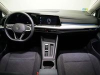 Usado VW Golf VIII Life 109 CV (80 kW) 2024 Gris Familiar