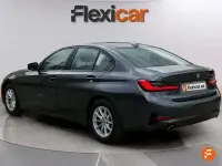 Usado BMW 318 150 CV (110 kW) 2021 Gris Familiar