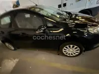 Usado Ford Fiesta Trend 75 CV (55 kW) 2013 Negro Berlina
