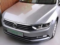 Usado VW Passat 150 CV (110 kW) 2020 Gris / plata Berlina