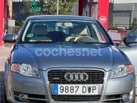Usado Audi A4 Premium 220 CV (161 kW) 2006 Gris / plata Berlina