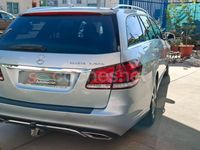 Usado Mercedes E300 Avantgarde 231 CV (169 kW) 2015 Gris / plata Familiar