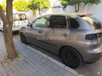 Usado Seat Ibiza Reference 64 CV (47 kW) 2006 Gris / plata Utilitario