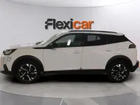 Usado Peugeot 2008 Allure 101 CV (74 kW) 2022 Blanco SUV