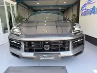 Usado Porsche Cayenne Black Edition 470 CV (345 kW) 2025 Gris SUV