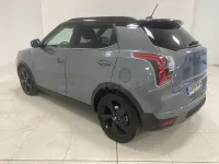 Usado KGM Tivoli 163 CV (119 kW) 2024 Gris / plata SUV