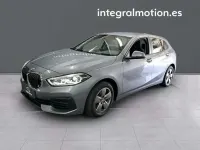 Usado BMW 118 150 CV (110 kW) 2023 Gris Utilitario