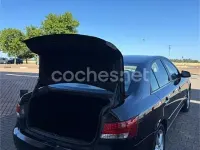 Usado Hyundai Sonata Style 140 CV (102 kW) 2008 Negro Berlina