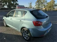 Usado Seat Ibiza Style 105 CV (77 kW) 2010 Verde Berlina