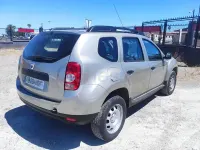 Usado Dacia Duster Ambiance 90 CV (66 kW) 2011 Marrón SUV