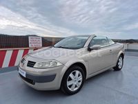 Usado Renault Mégane Cabriolet Dynamique 115 CV (84 kW) 2004 Beige Descapotable