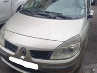 Usado Renault Scénic II 105 CV (77 kW) 2007 Beige Monovolumen
