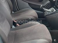 Usado Lancia Ypsilon Silver 95 CV (69 kW) 2012 Blanco Utilitario