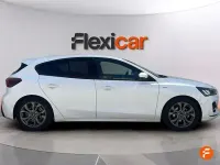 Usado Ford Focus ST-Line 155 CV (114 kW) 2024 Blanco Berlina