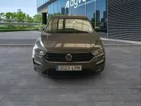 Usado VW T-Roc Edition 116 CV (85 kW) 2021 Gris SUV