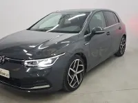 Usado VW Golf VII Style 150 CV (110 kW) 2020 Gris / plata Berlina