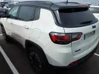 Usado Jeep Compass Trailhawk 240 CV (176 kW) 2022 Blanco SUV