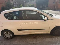 Usado Chevrolet Aveo LS 84 CV (61 kW) 2010 Blanco Berlina