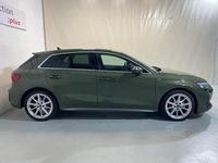 Usado Audi Q3 S-Line 150 HP (110 kW) 2025 Verde SUV