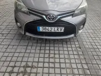 Occasion Toyota Yaris Active 90 ch (66 kW) 2015 Gris Citadine