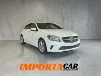 Usado Mercedes A180 Urban 109 CV (80 kW) 2016 Blanco Berlina