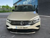 Usado VW Tiguan Sportline 150 CV (110 kW) 2023 Blanco SUV