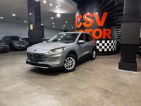 Usado Ford Kuga Titanium 227 CV (166 kW) 2022 Gris SUV