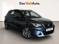 Usado Seat Arona Xperience 110 CV (80 kW) 2023 Gris SUV
