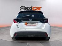 Usado Toyota Yaris Hybrid Business Edition 116 CV (85 kW) 2022 Blanco Berlina