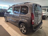 Usado Peugeot Rifter GT-line 130 CV (95 kW) 2020 Gris / plata Monovolumen