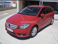 Usado Mercedes B180 109 CV (80 kW) 2014 Rojo Monovolumen