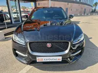 Usado Jaguar F-Pace R-Sport 300 CV (220 kW) 2017 Negro SUV