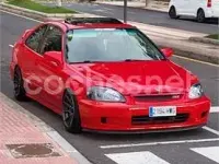 Usado Honda Civic SR 125 CV (91 kW) 2000 Rojo Coupe