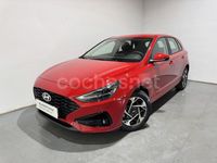 Nuevo Hyundai i30 100 CV (73 kW) 2025 Rojo Familiar