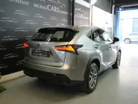 Usado Lexus NX300h Executive Line 197 CV (144 kW) 2016 Gris / plata SUV