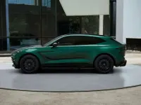 Usado Aston Martin DBX 707 CV (519 kW) 2025 Malachite green SUV