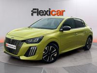Usado Peugeot 208 Allure 101 CV (74 kW) 2025 Amarillo Utilitario